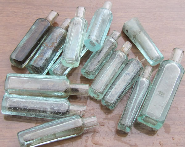 chinese opium bottles